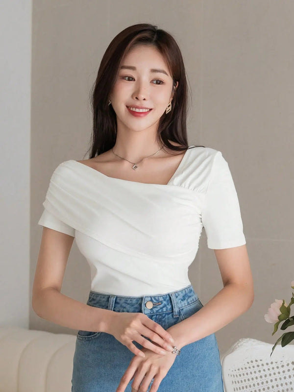 Istyle Can Women's White Ruched Asymmetrical Stretch T-Shirt Istyle Can