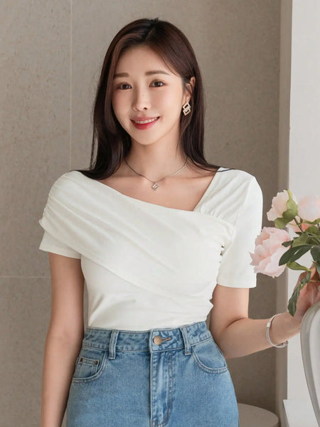 Istyle Can Women's White Ruched Asymmetrical Stretch T-Shirt Istyle Can