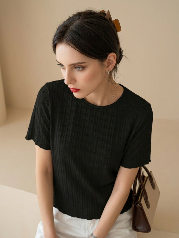 Black t-shirt