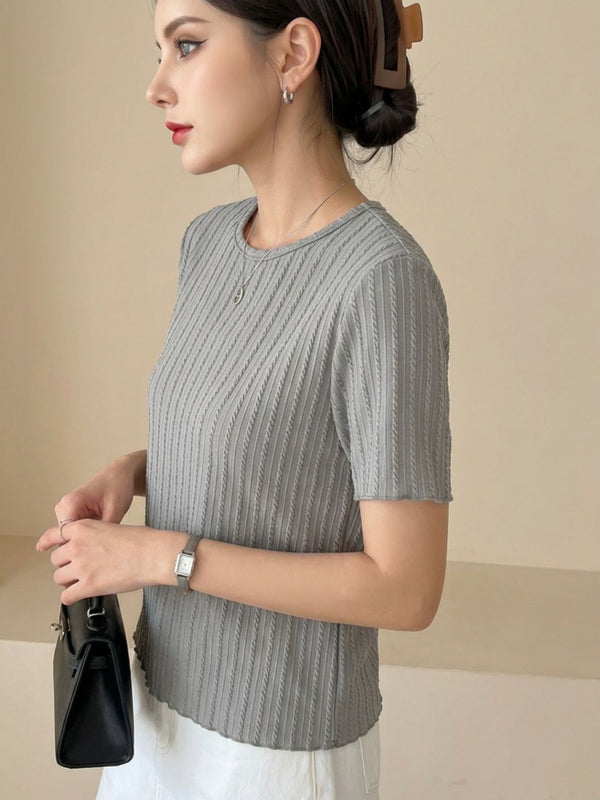 Grey t-shirt