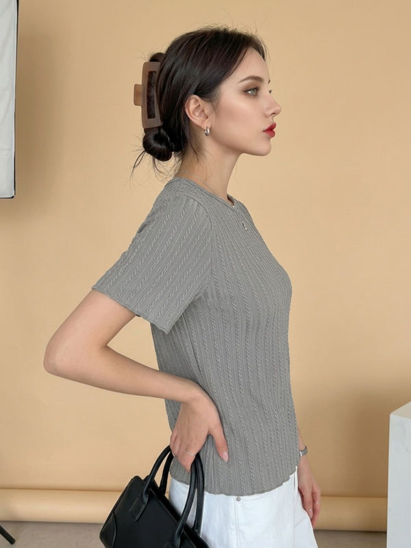 Grey t-shirt
