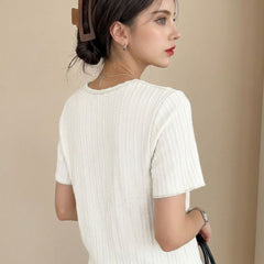 White t-shirt