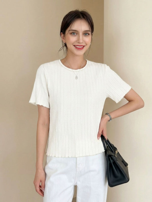 White t-shirt