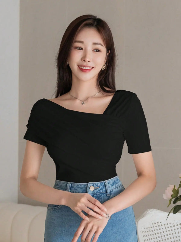 Istyle Can Women's Black Ruched Asymmetrical Stretch T-Shirt Istyle Can
