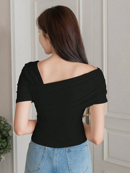 Istyle Can Women's Black Ruched Asymmetrical Stretch T-Shirt Istyle Can