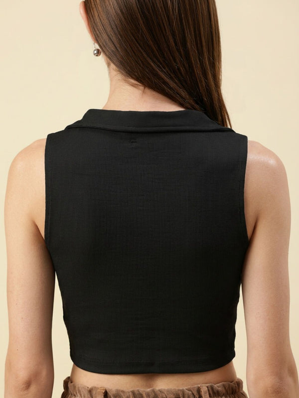 Black ribbed v-neck collar sleeveless crop top