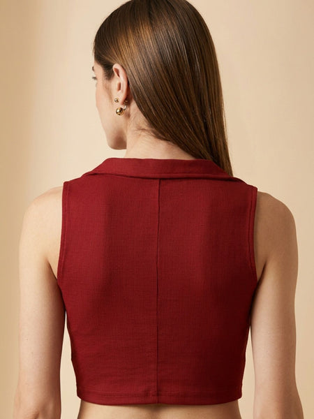 Maroon ribbed v-neck collar sleeveless crop top