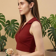 Maroon ribbed v-neck collar sleeveless crop top