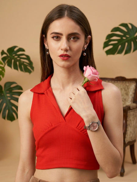 Red ribbed v-neck collar sleeveless crop top