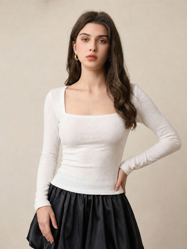 White ribbed square neck top model view 3