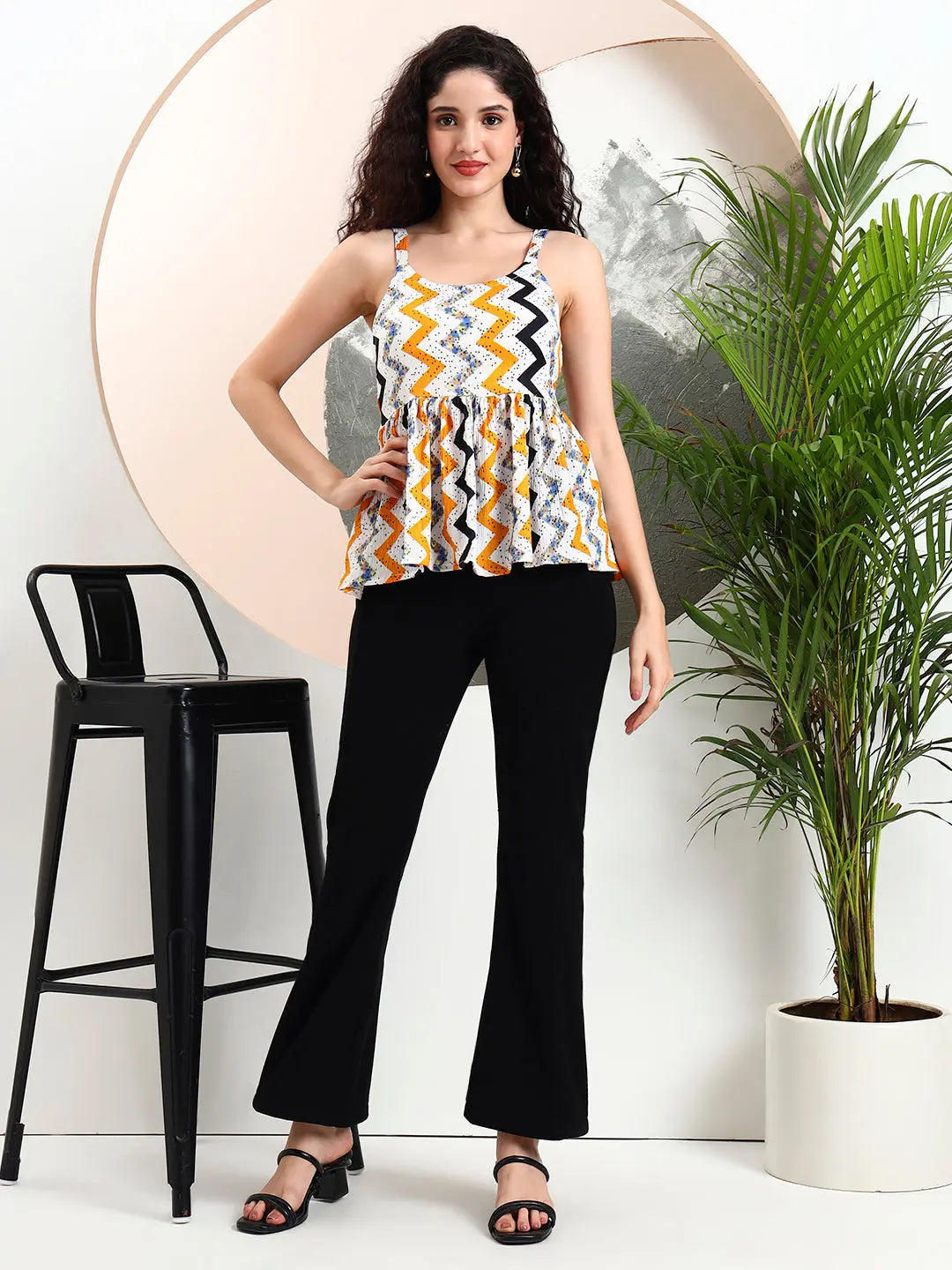 Istyle Can Mustard Striped Sweetheart Neck Shoulder Straps Sleeveless Regular Fit Top Istyle Can