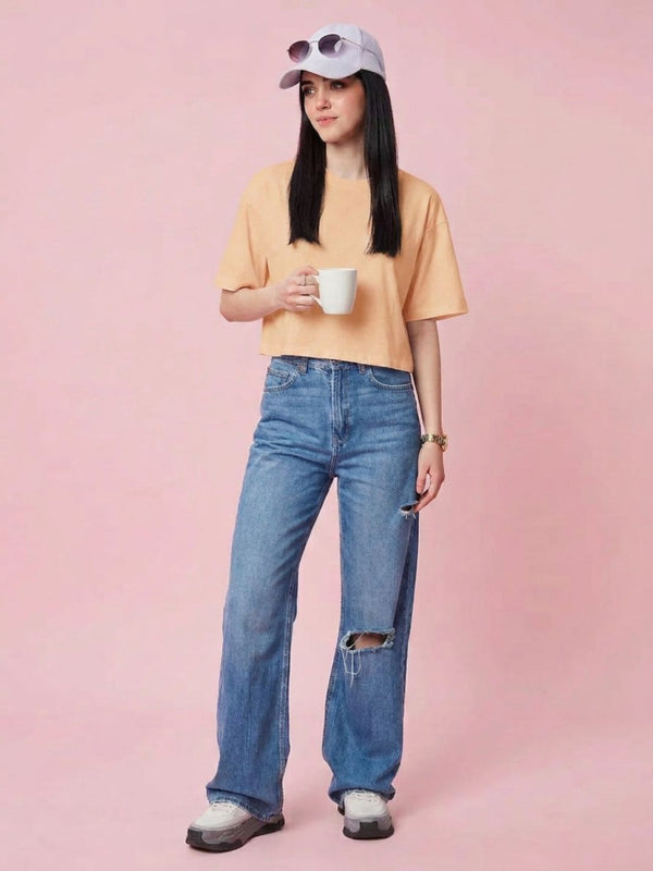 Istyle Can Beige Boxy Crop T-Shirt Lifestyle View