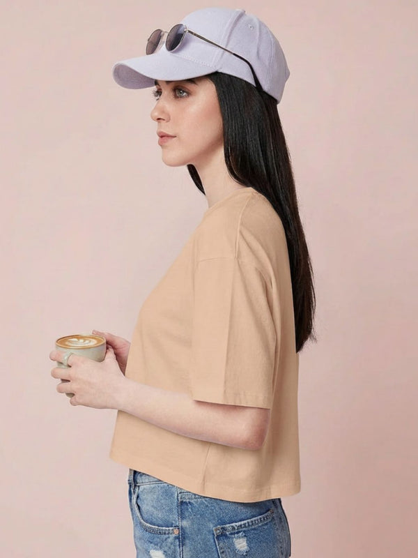 Istyle Can Beige Boxy Crop T-Shirt Full Look