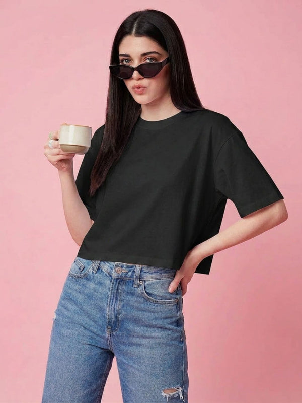 Istyle Can Black Boxy Crop T-Shirt View 4
