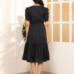 Black Exquisite Solid Pleated Fit and Flare Dress - Adjustable Waistline, Knee-Length, 3/4 Sleeves, Square Neck, A-Line
