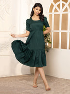 Green Exquisite Solid Pleated Fit and Flare Dress - Adjustable Waistline, Knee-Length, 3/4 Sleeves, Square Neck, A-Line