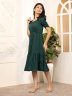 Green Exquisite Solid Pleated Fit and Flare Dress - Adjustable Waistline, Knee-Length, 3/4 Sleeves, Square Neck, A-Line