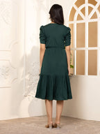 Green Exquisite Solid Pleated Fit and Flare Dress - Adjustable Waistline, Knee-Length, 3/4 Sleeves, Square Neck, A-Line