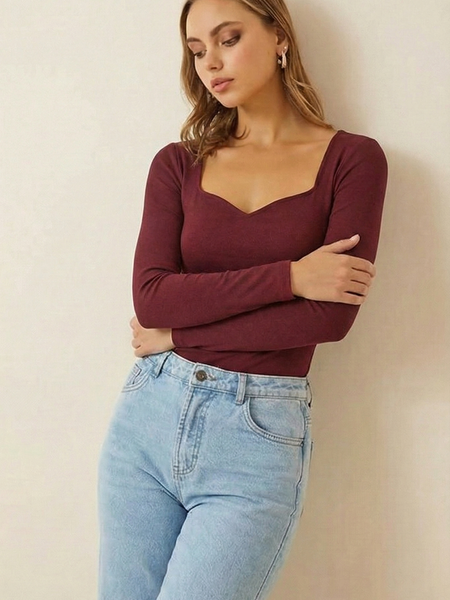 Istyle can Women's Solid Ribbed Knit Sweetheart Neck Long Sleeve Top -MAROON