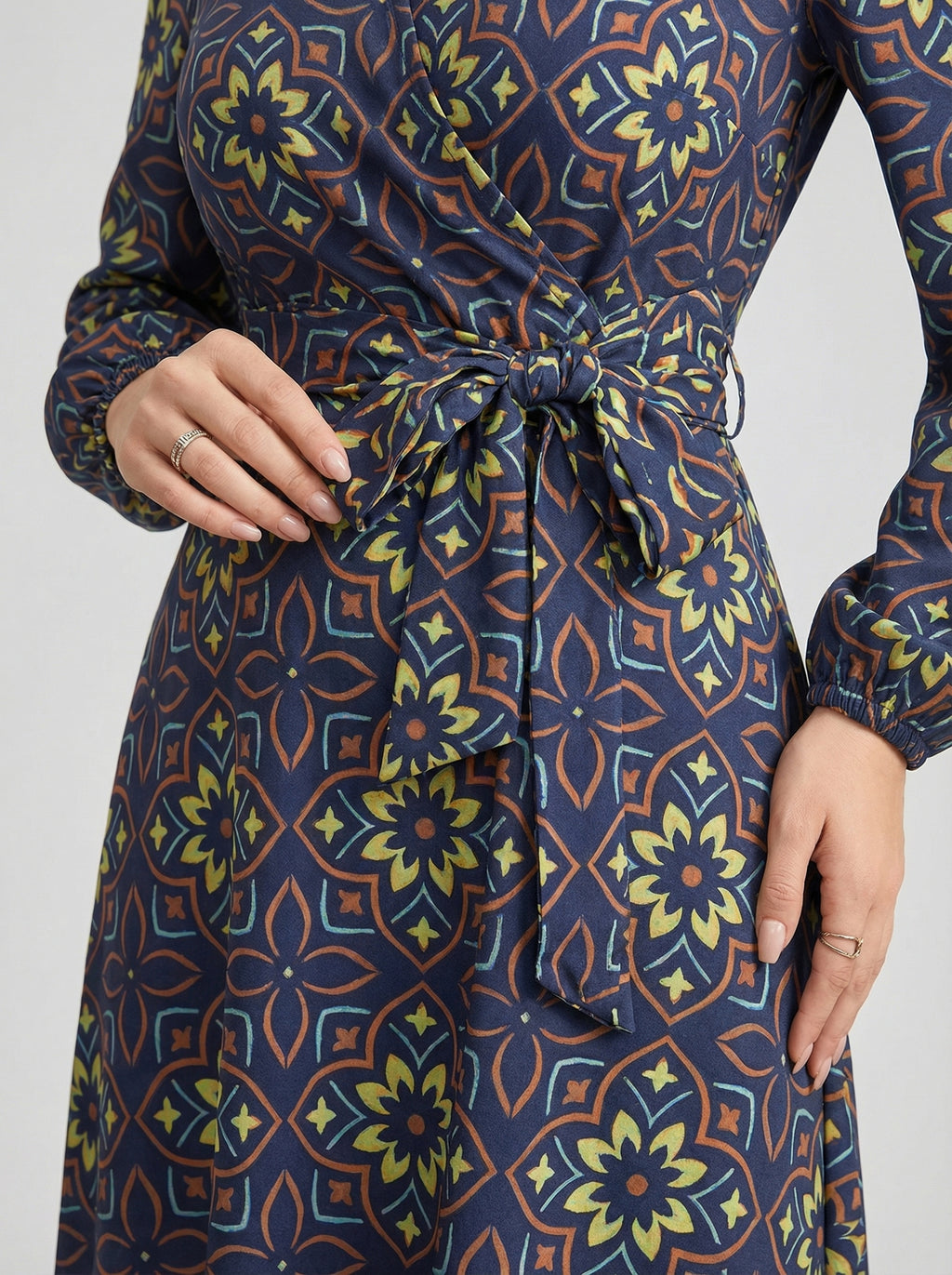 Women's Printed V-Neck Bishop Long Sleeve Midi Fit and Flare Dress