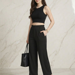 Istyle Can black mid-rise straight fit trousers for women with elastic waist and side pockets