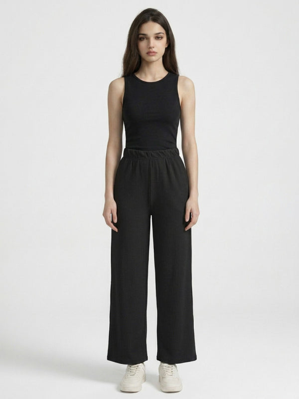 Istyle Can black mid-rise straight fit trousers for women with elastic waist and side pockets