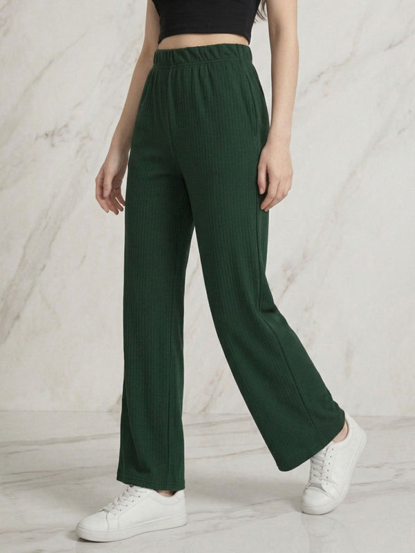 Istyle Can green mid-rise straight fit trousers for women with elastic waist and side pockets