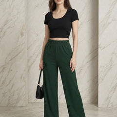 Istyle Can green mid-rise straight fit trousers for women with elastic waist and side pockets