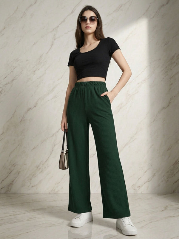 Istyle Can green mid-rise straight fit trousers for women with elastic waist and side pockets