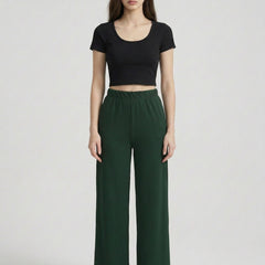 Istyle Can green mid-rise straight fit trousers for women with elastic waist and side pockets