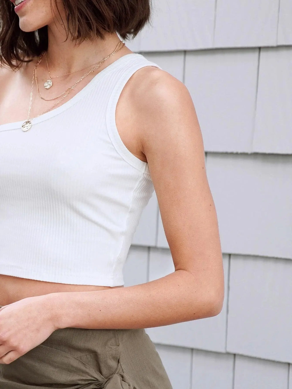 White Solid Ribbed Sleeveless Single Shoulder Stretchable Slim Fit Crop Tank Top