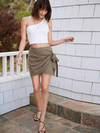 White Solid Ribbed Sleeveless Single Shoulder Stretchable Slim Fit Crop Tank Top