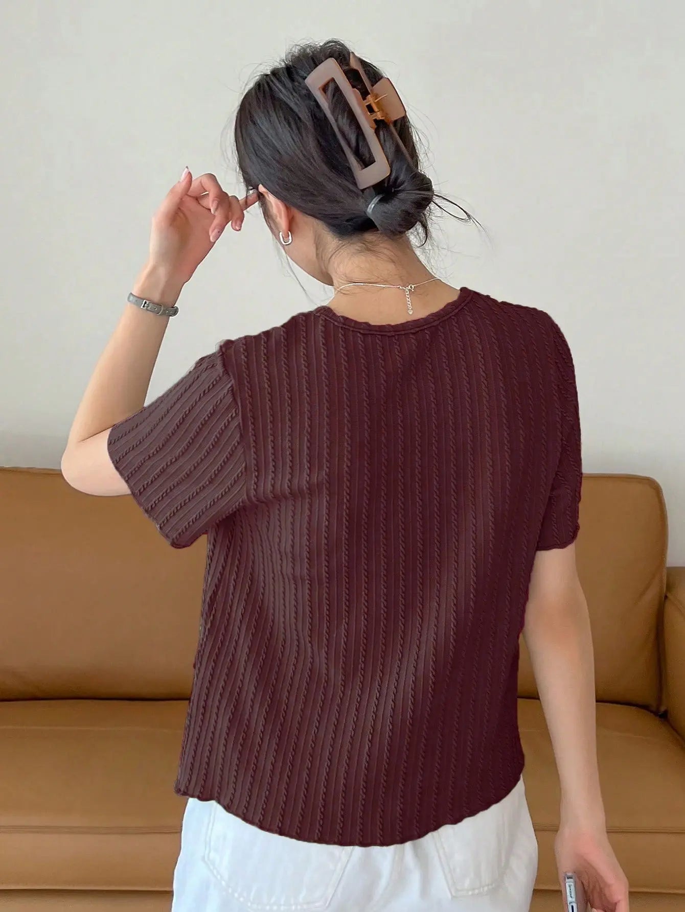 Women Korean Short Sleeve Round Neck Regular Wine Color T Shirt Secondary image
