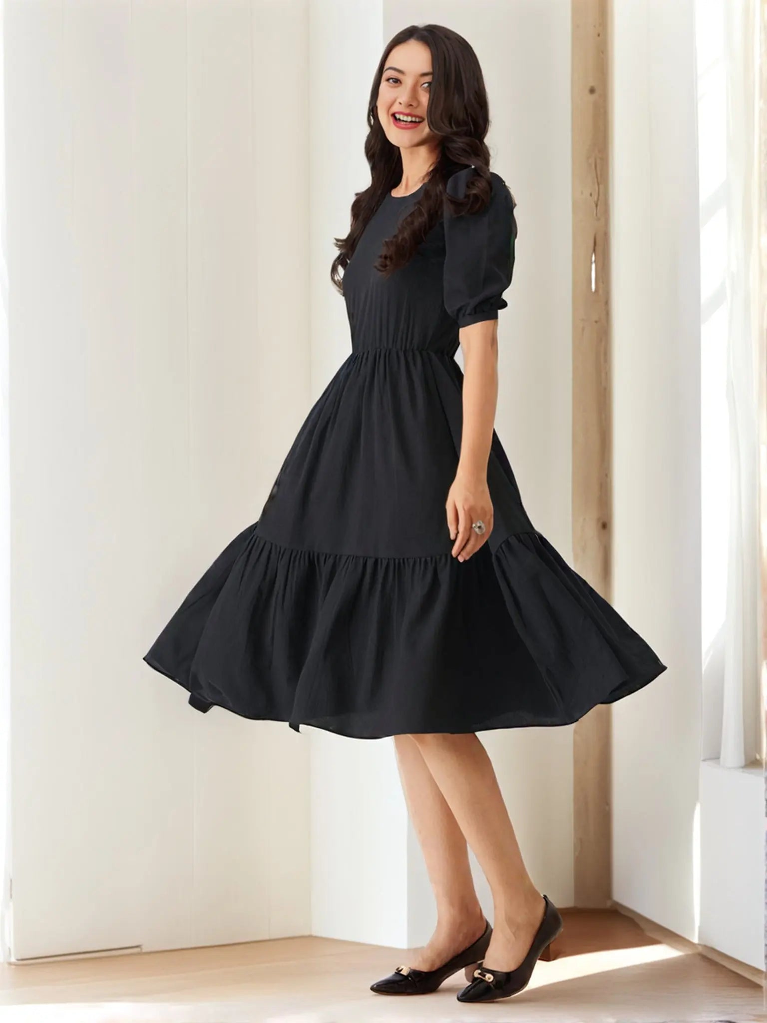 Istyle Can Black Solid Puff Sleeve Crepe Fit & Flare Midi Dress Istyle Can