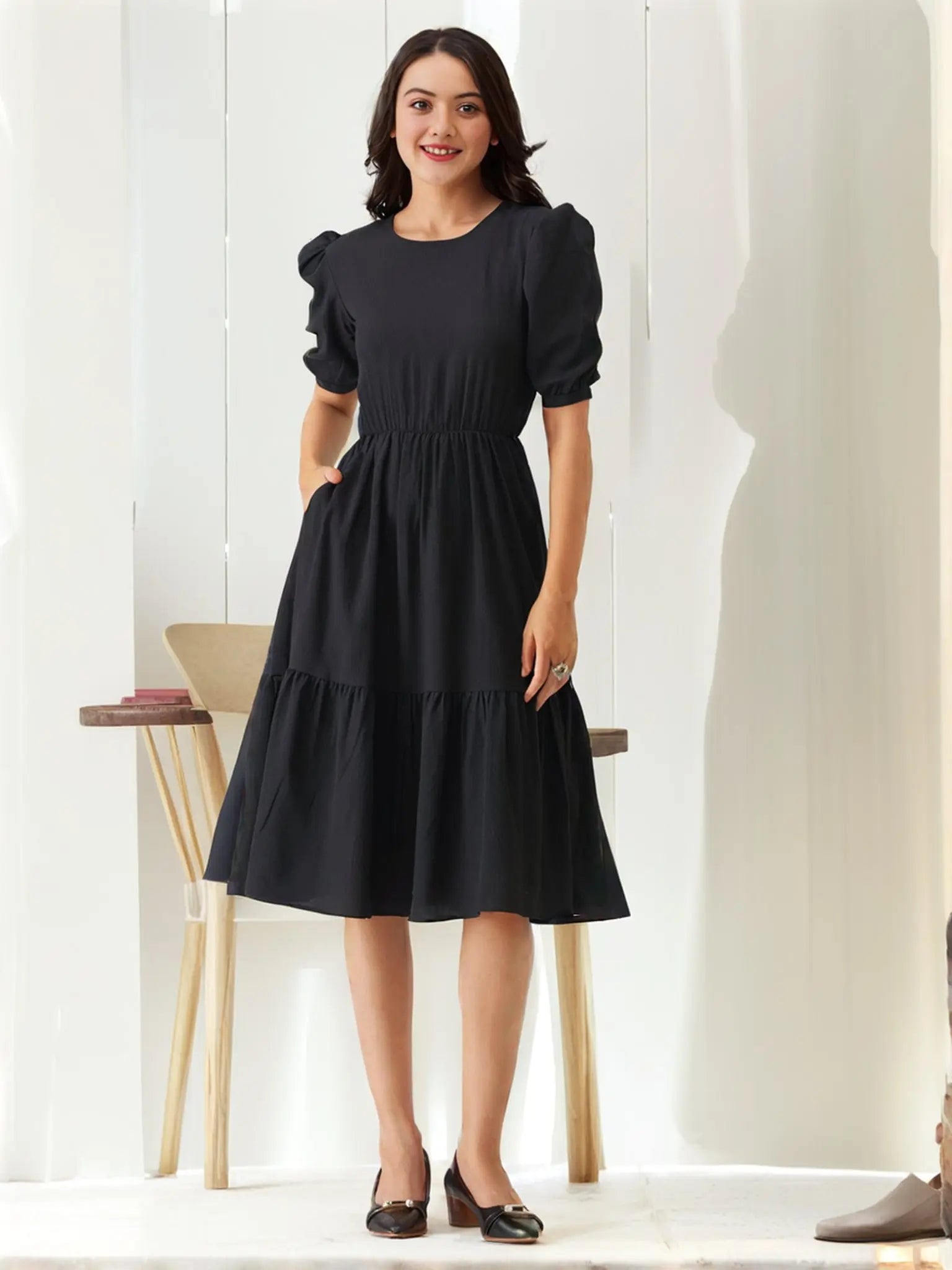 Istyle Can Black Solid Puff Sleeve Crepe Fit & Flare Midi Dress Istyle Can Main image