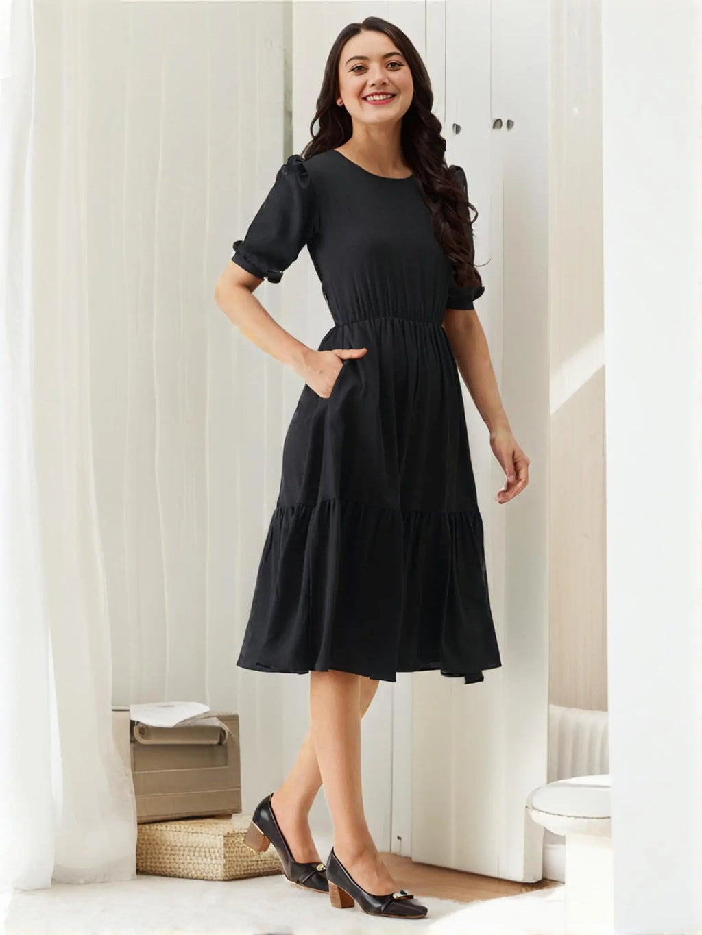 Istyle Can Black Solid Puff Sleeve Crepe Fit & Flare Midi Dress Istyle Can