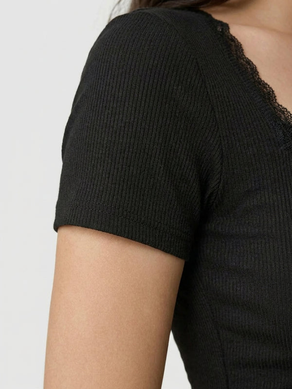 Black crop top view 13