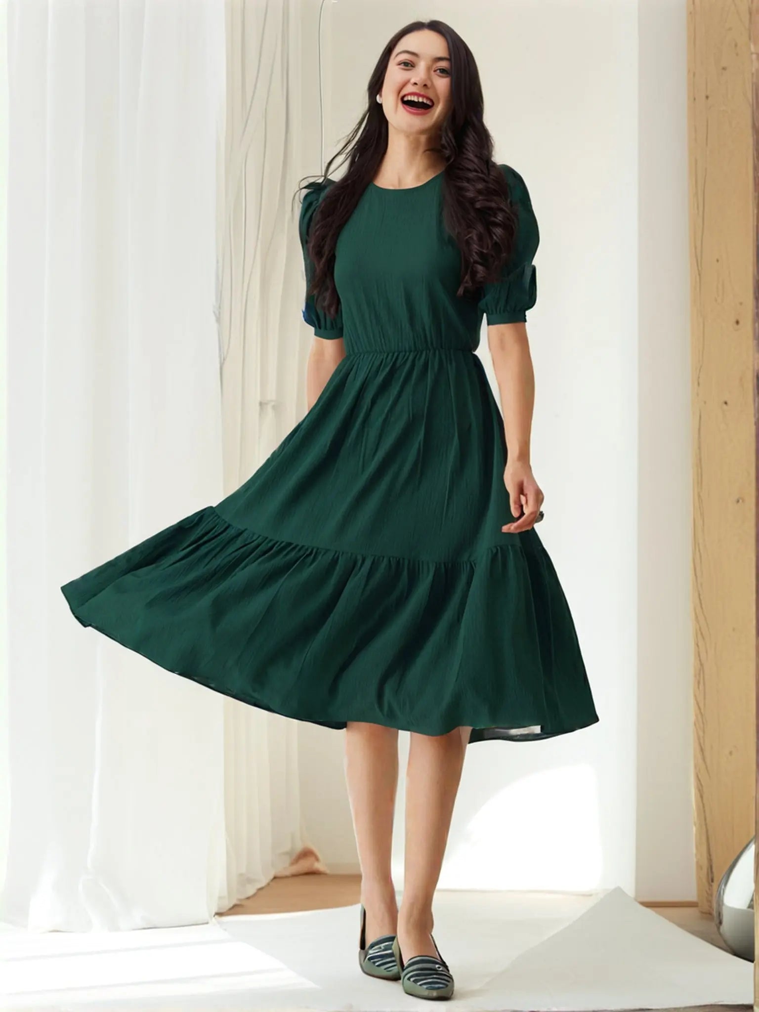 Istyle Can Bottle Green Solid Puff Sleeve Crepe Fit & Flare Midi Dress Istyle Can