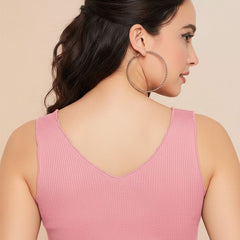 pink top