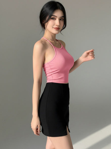 pink top