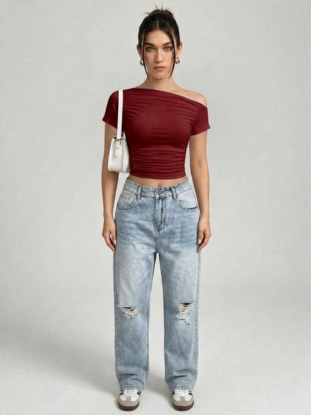 maroon top