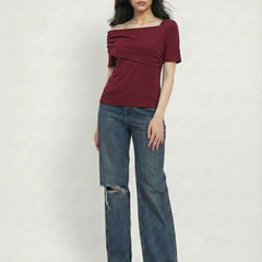 maroon top