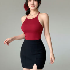 maroon top