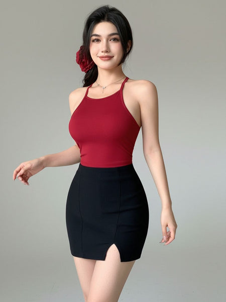 maroon top