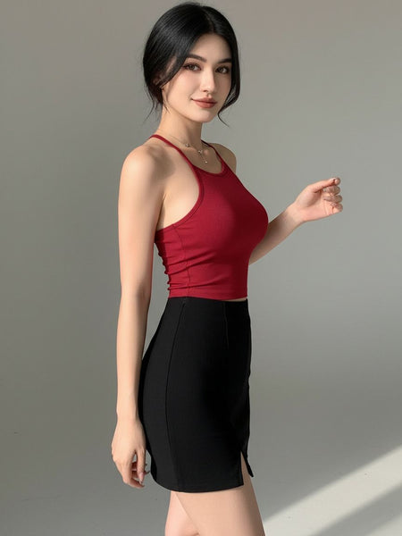 maroon top