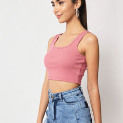 pink top