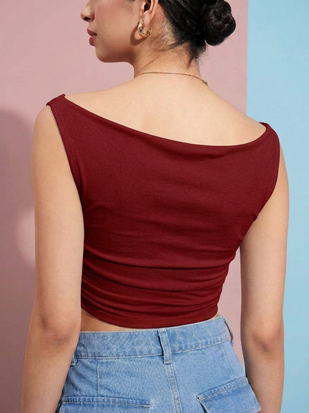 maroon top