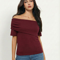 maroon top