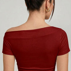 maroon top