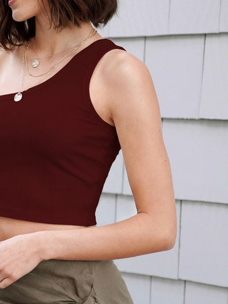 maroon top